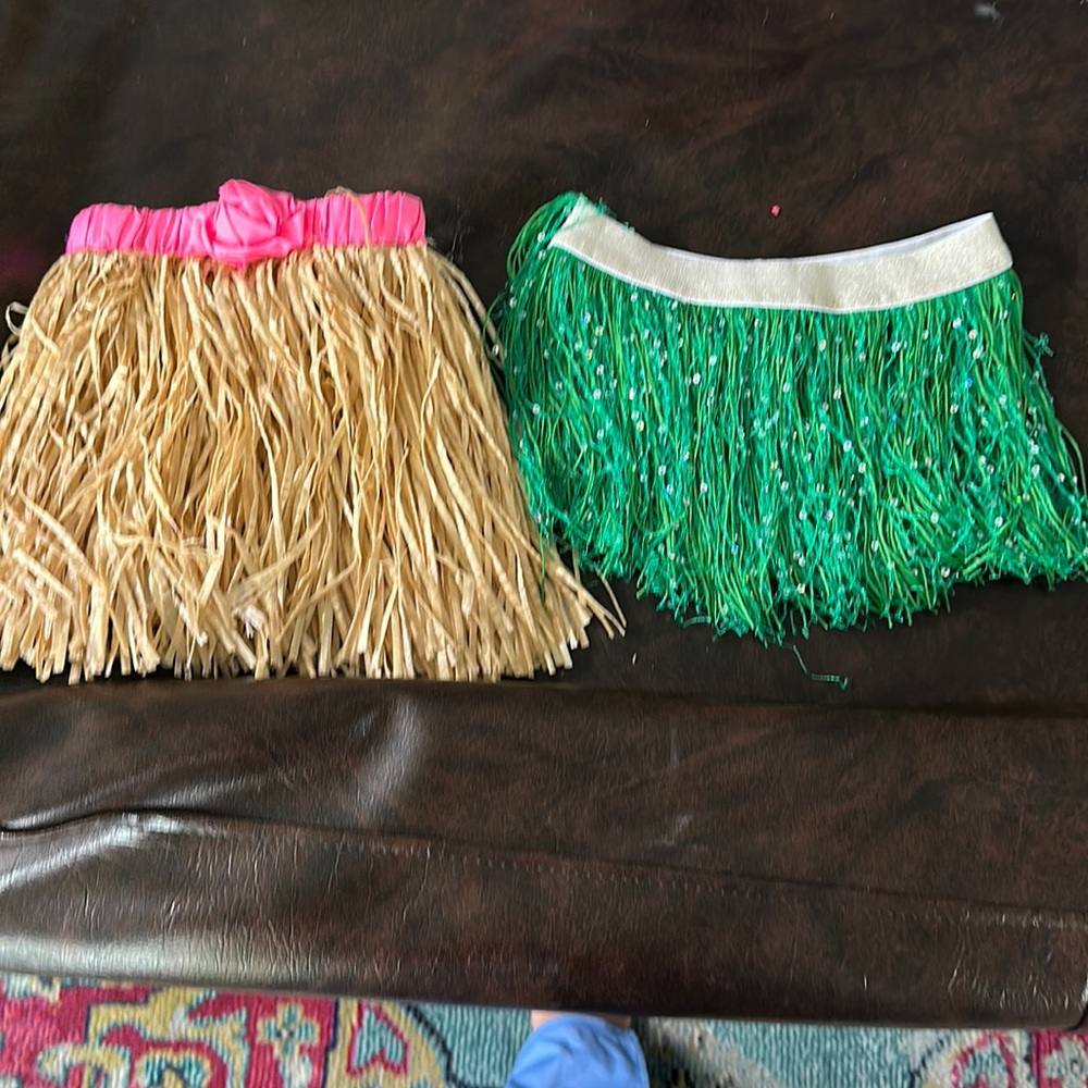 Beautiful aloha skirts for girls size 5 and 6?